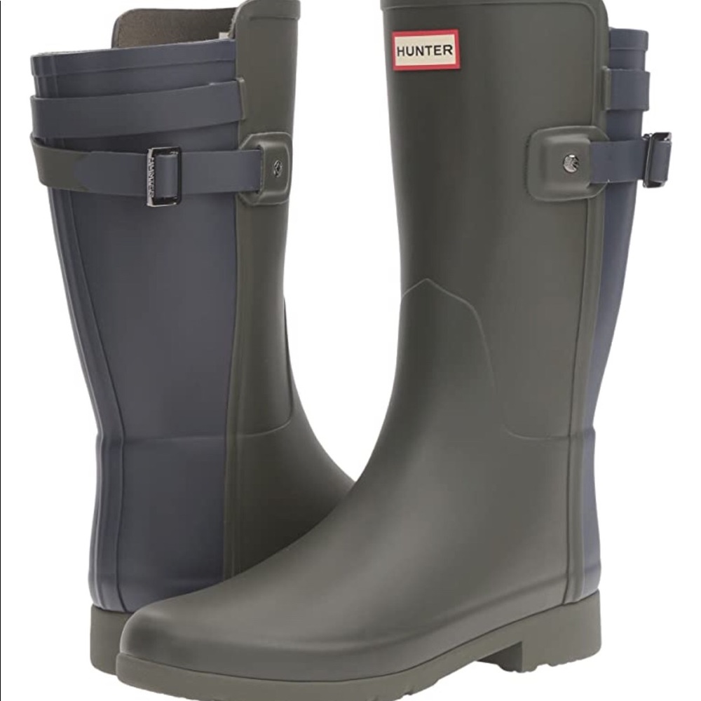 Size 8 olive green and navy hunter boots